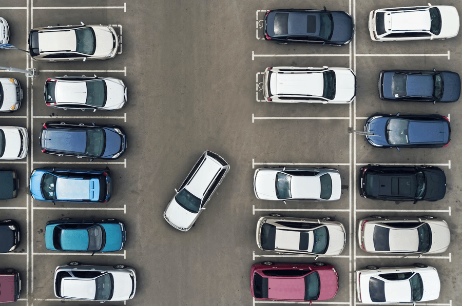 The Great Parking Debate: Reverse Parking vs. Forward Parking