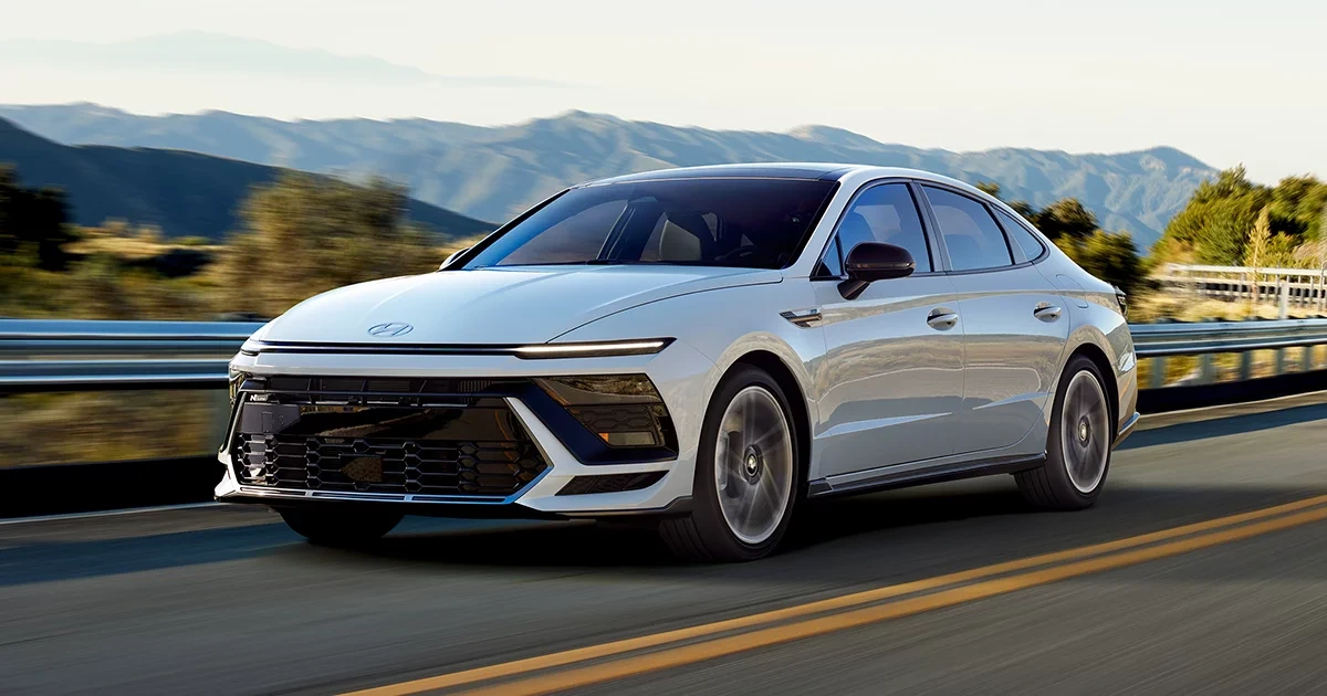 2025 HYUNDAI Sonata