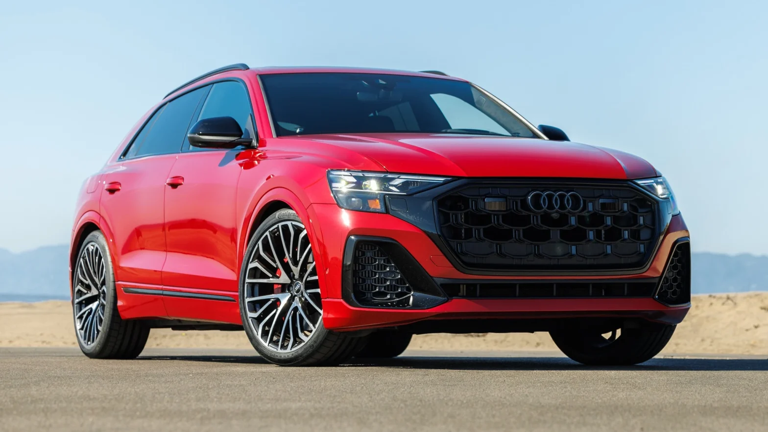 2025 AUDI SQ8