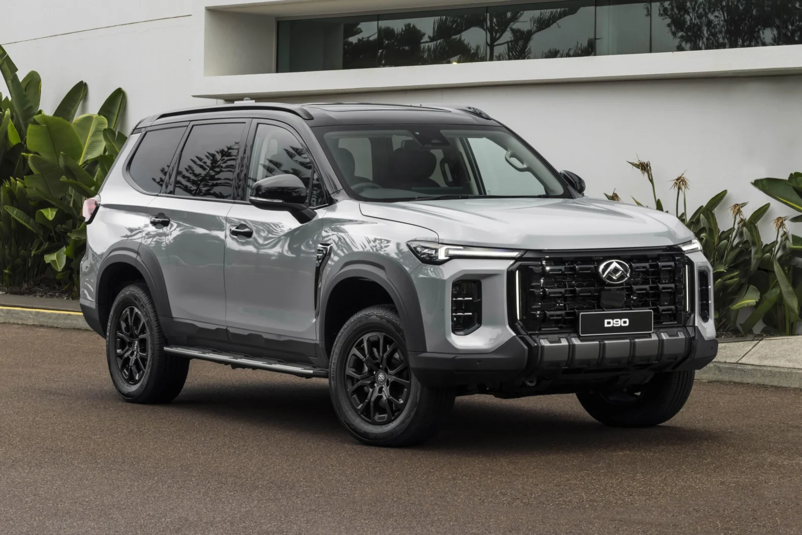 2025 LDV D90