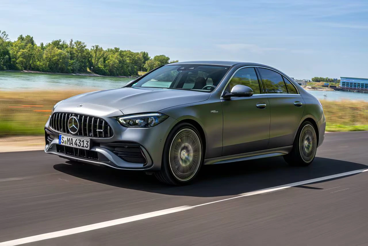 2025 MERCEDES C