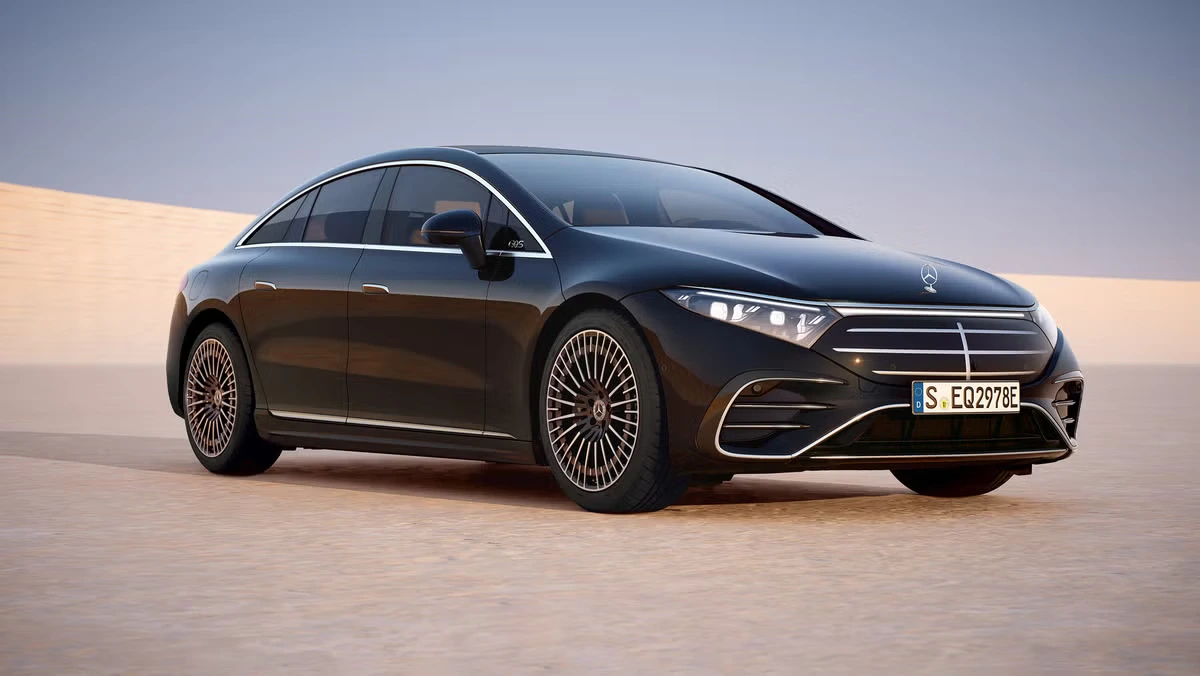 2025 MERCEDES Eqs