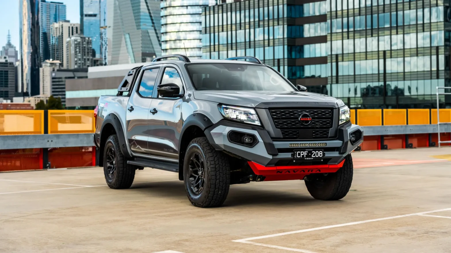 2025 NISSAN Navara